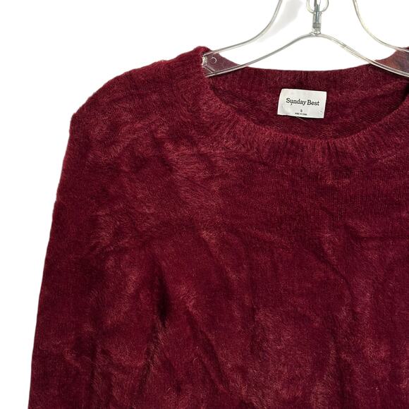 Sunday Best Fuzzy Sweater Womens Small Burgundy Cozy Christmas Soft Aritzia - Picture 2 of 6